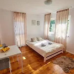 Regem Plonska Appartement *
