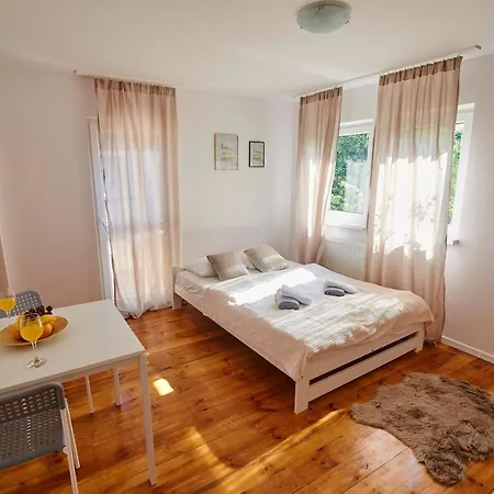 Regem Plonska Appartement *