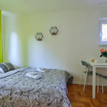 Regem Plonska Lägenhet