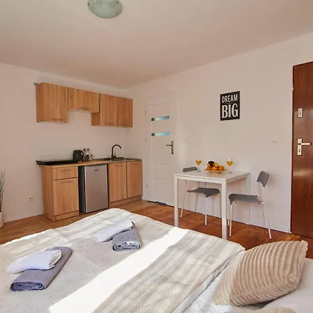 Apartment Regem Plonska Warsaw